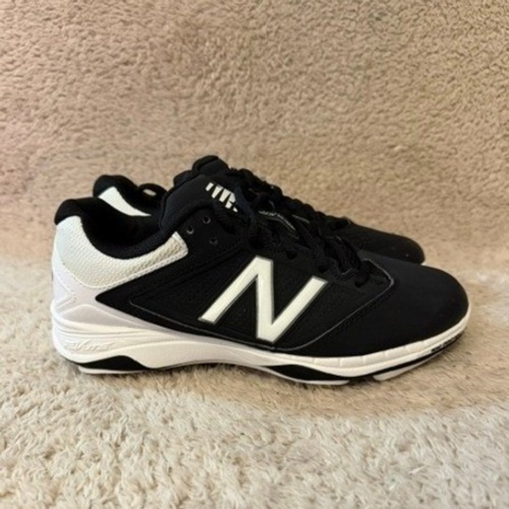 New Balance 4040v4 Womens 6W Baseball Cleats Black White‎ Metal Spikes SM4040B1
